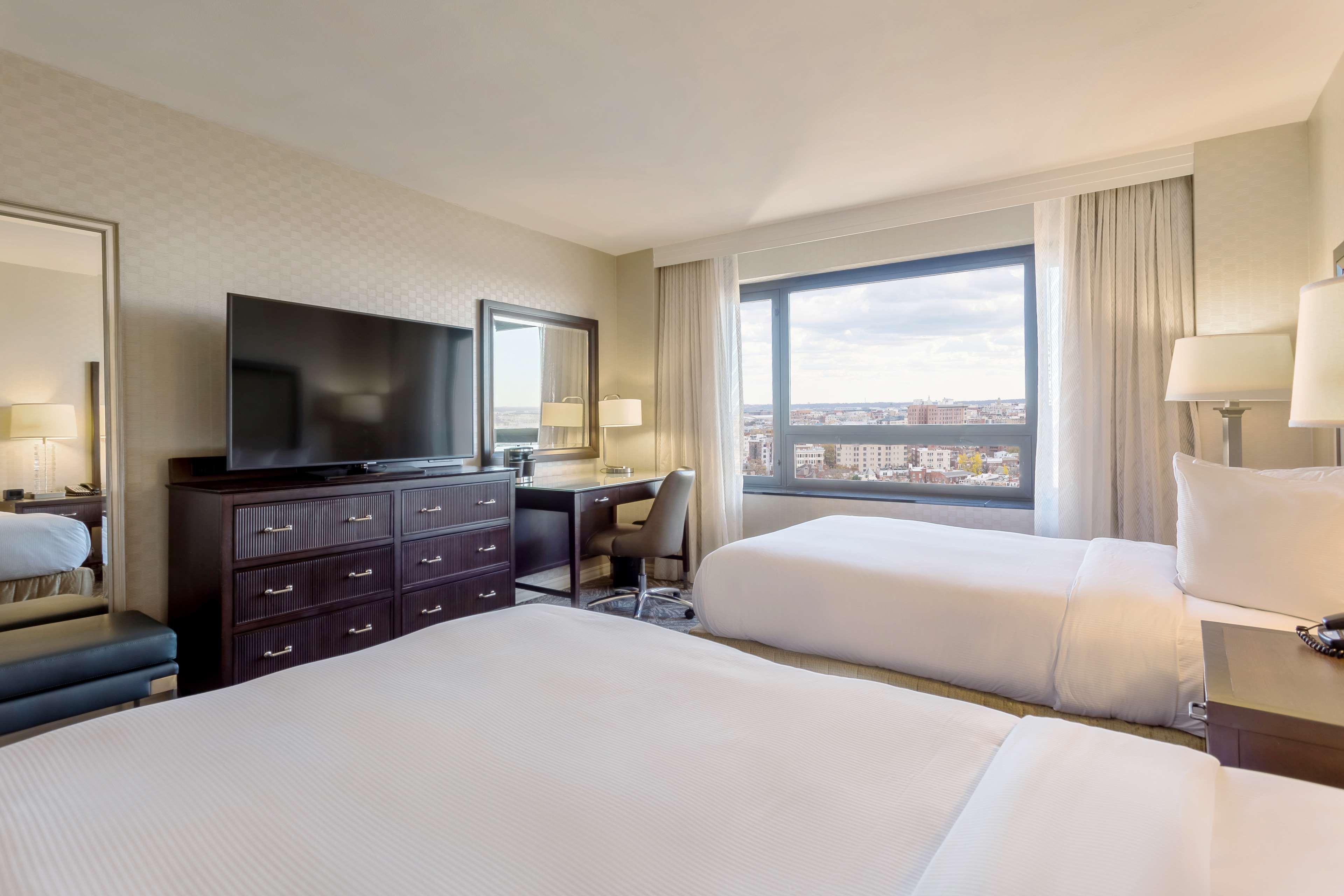 Washington Hilton Hotel Bagian luar foto