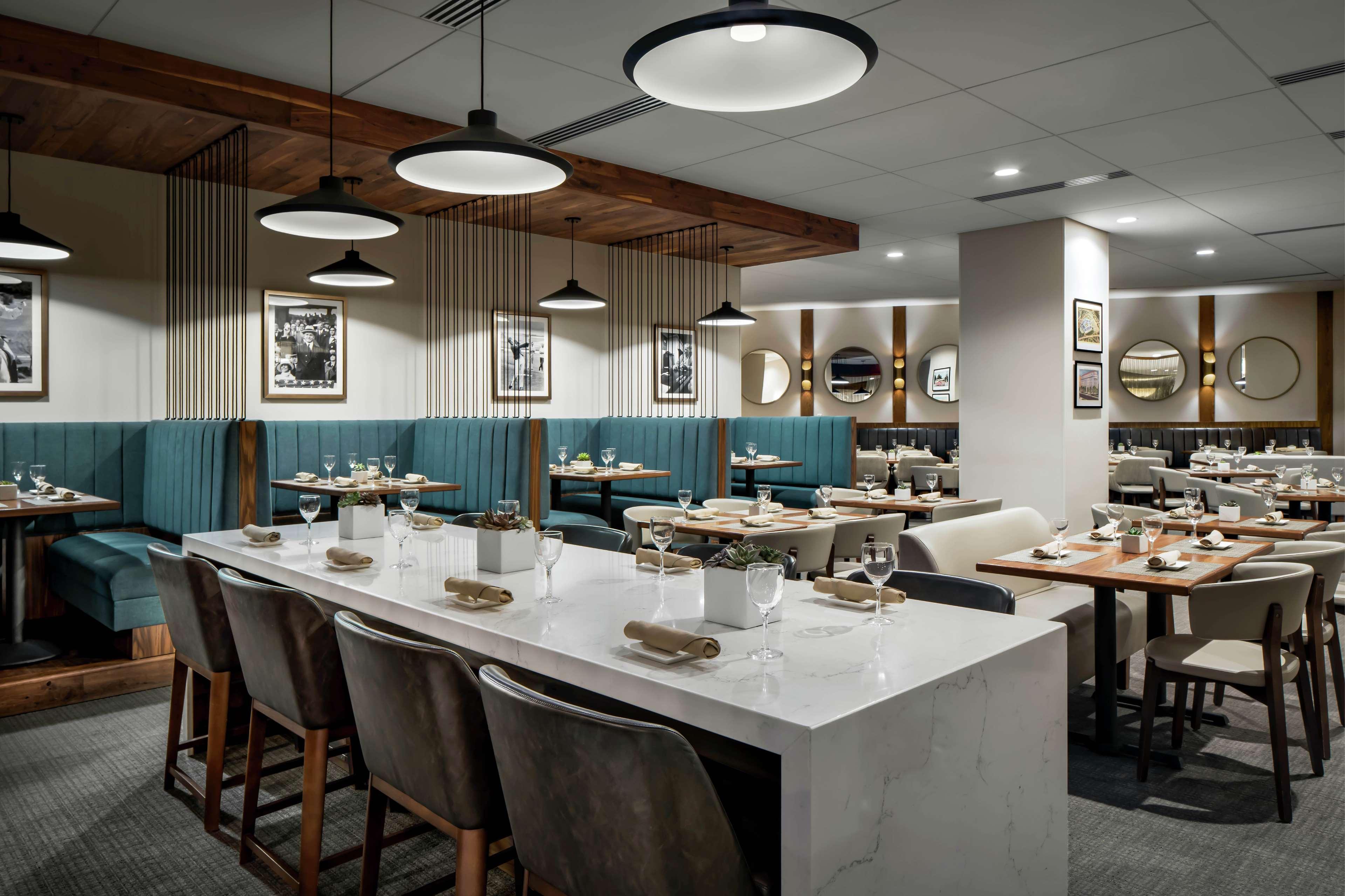 Washington Hilton Hotel Bagian luar foto