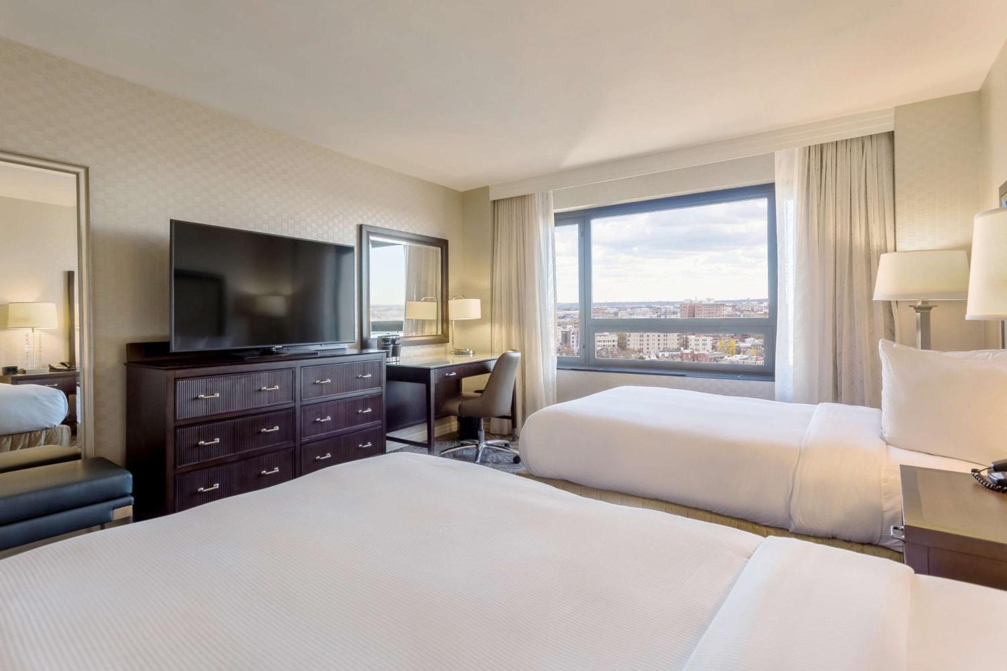 Washington Hilton Hotel Bagian luar foto